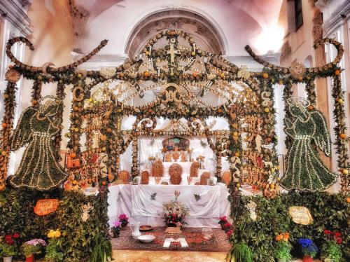 Altare di San Giuseppe. Salemi. Chiesa di San Bartolomeo. Associazione Nuova Sicilia Bedda